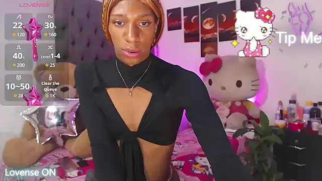 lucianadolll online show from 04-19-26, 04:52