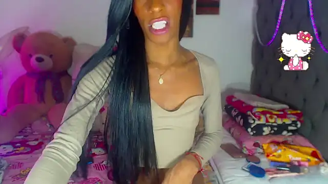 Snapshot of lucianadolll chatting on 01-16-26, 08:02 lucianadolll online show from 01-16-26, 08:02