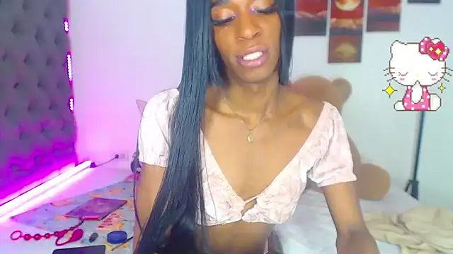 lucianadolll online show from 12-19-25, 01:42