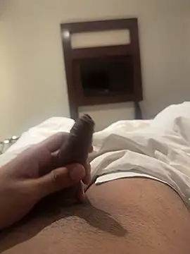 Themonsterdick77 online show from 02-07-25, 10:09