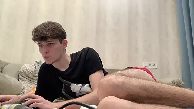 cutie guys online show from 12-16-24, 05:22