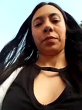 -Lola Bunny online show from 03-16-25, 10:31