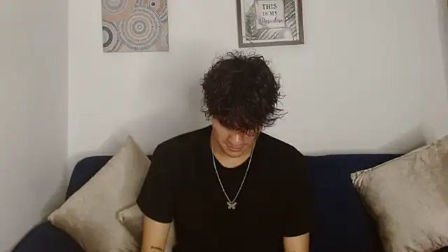 Themilow online show from 02-26-25, 03:57