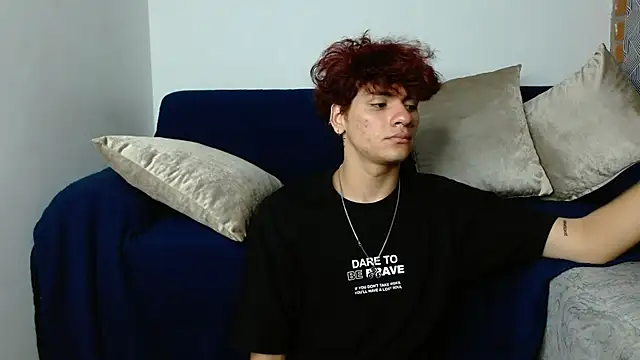 Themilow online show from 03-10-25, 04:07