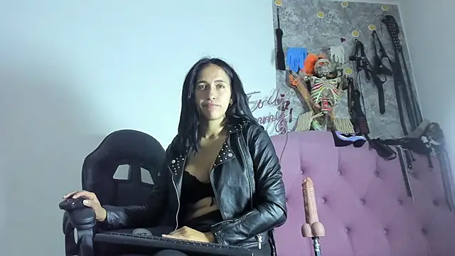 Evil sammy online show from 11-20-25, 08:42