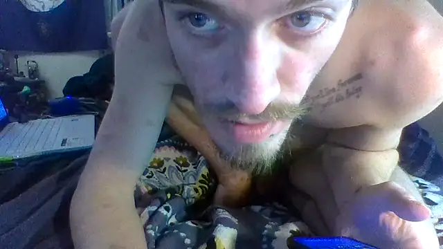 Snapshot of ATwinkie chatting on 03-12-25, 11:21 ATwinkie online show from 03-12-25, 11:21