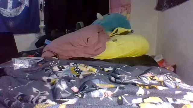 Snapshot of ATwinkie chatting on 03-21-25, 12:18 ATwinkie online show from 03-21-25, 12:18