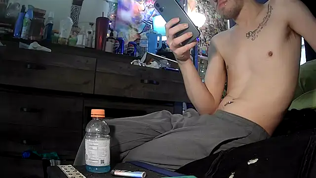 ATwinkie online show from 02-05-26, 02:35