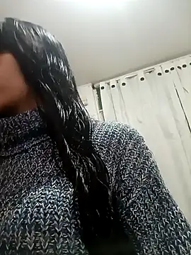Snapshot of dholcee chatting on 02-05-25, 10:41 dholcee online show from 02-05-25, 10:41