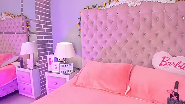 MadissonRey online show from 03-26-26, 03:32