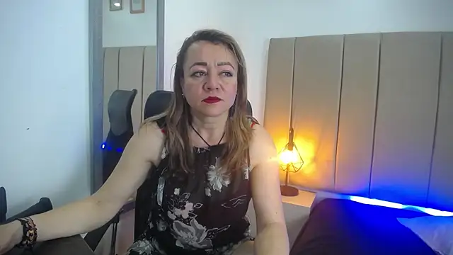Snapshot of Lupiita223 chatting on 03-05-25, 12:55 Lupiita223 online show from 03-05-25, 12:55