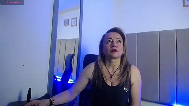 Snapshot of Lupiita223 chatting on 03-15-25, 12:56 Lupiita223 online show from 03-15-25, 12:56