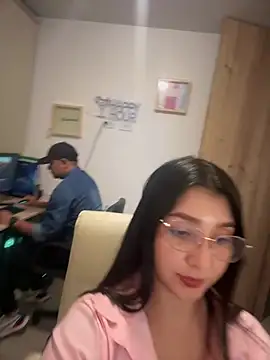 licky lu online show from 05-04-26, 02:37
