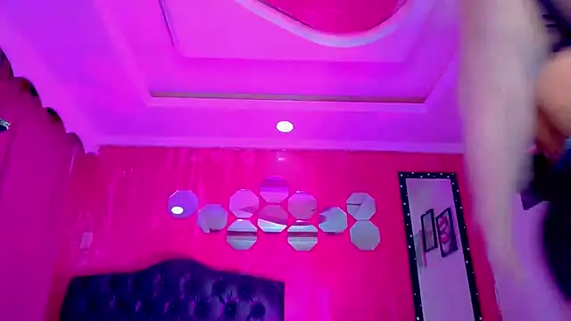 TiffanyMackensyy online show from 02-13-26, 01:38