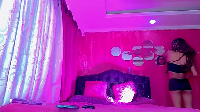 TiffanyMackensyy online show from 03-24-26, 01:27