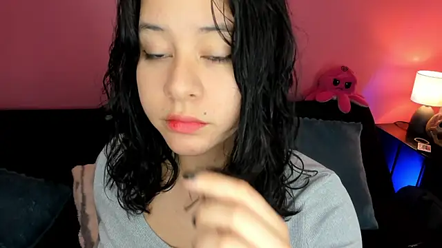 agnes 213 online show from 09-28-25, 04:58