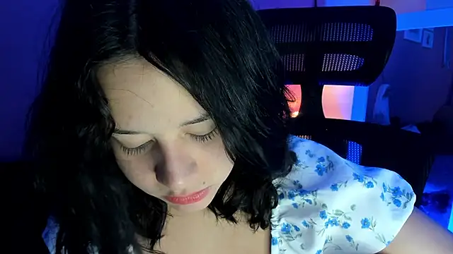 agnes 213 online show from 09-29-25, 02:01