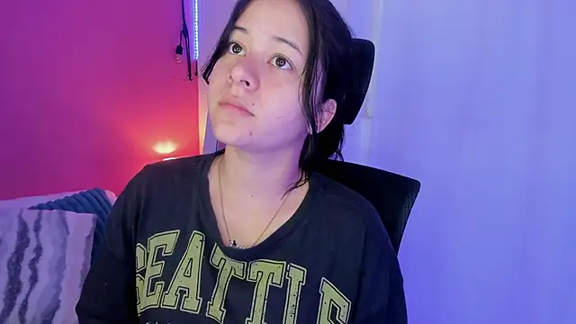 agnes 213 online show from 09-19-25, 01:15