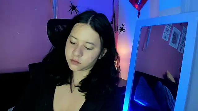 agnes 213 online show from 11-06-25, 01:48