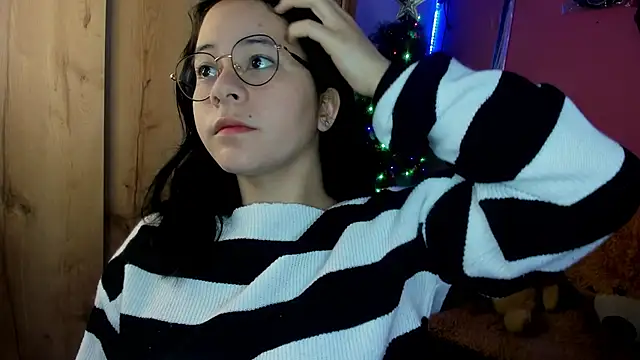 agnes 213 online show from 12-15-25, 02:01