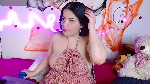 sophia cute1 1 online show from 10-30-25, 12:03