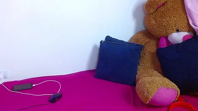 sophia cute1 1 online show from 09-29-25, 11:27