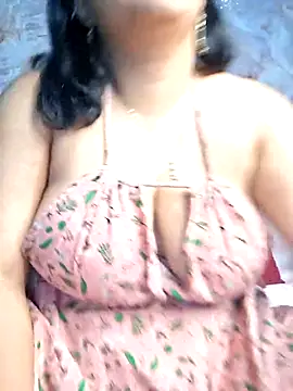sophia cute1 1 online show from 05-26-26, 10:46