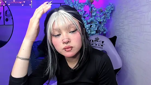 Theia moon online show from 11-08-25, 05:11