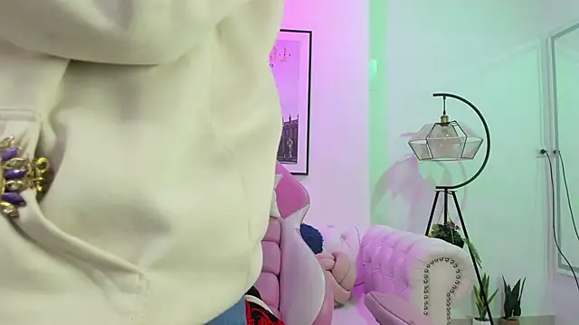 Theia moon online show from 02-24-25, 12:37