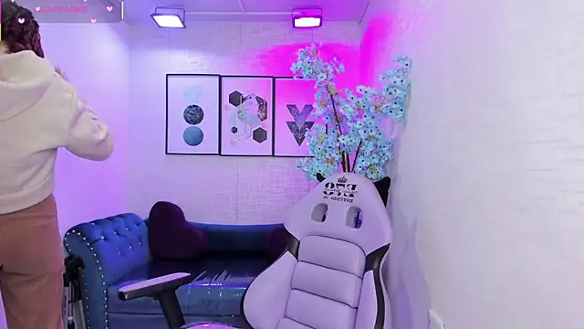 Theia moon online show from 02-02-26, 01:21