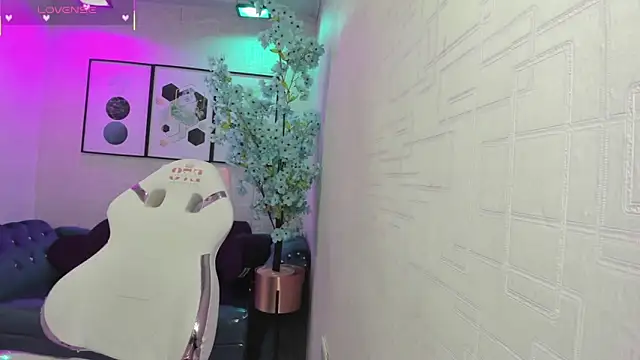 Theia moon online show from 03-09-26, 12:41