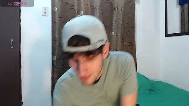 Snapshot of Thhiago_tay chatting on 09-13-25, 04:56 Thhiago tay online show from 09-13-25, 04:56