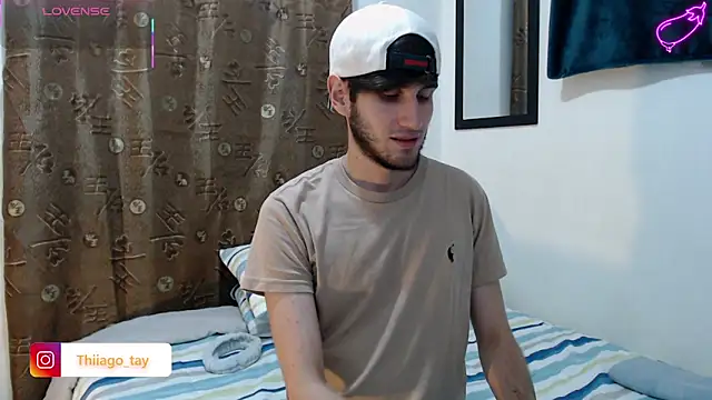 Snapshot of Thhiago_tay chatting on 09-30-25, 11:11 Thhiago tay online show from 09-30-25, 11:11