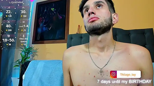 Snapshot of Thhiago_tay chatting on 12-18-24, 11:40 Thhiago tay online show from 12-18-24, 11:40