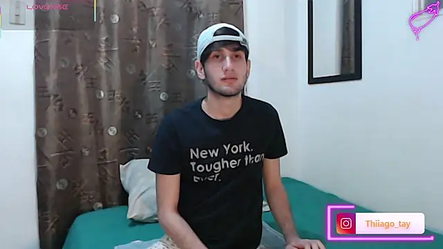 Snapshot of Thhiago_tay chatting on 09-15-25, 08:26 Thhiago tay online show from 09-15-25, 08:26