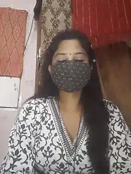 Snapshot of samosa73 chatting on 03-11-25, 06:08 samosa73 online show from 03-11-25, 06:08