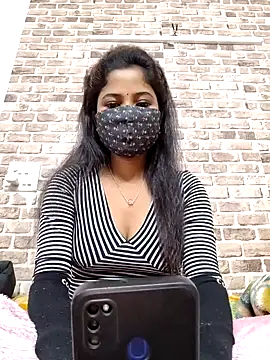 Snapshot of samosa73 chatting on 01-20-25, 12:39 samosa73 online show from 01-20-25, 12:39