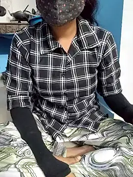 Snapshot of samosa73 chatting on 10-06-25, 07:03 samosa73 online show from 10-06-25, 07:03