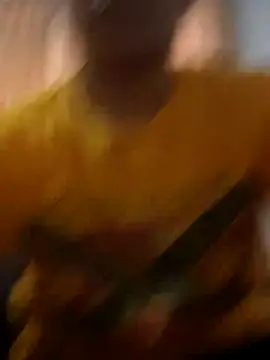 estudiante69 online show from 12-30-24, 10:45