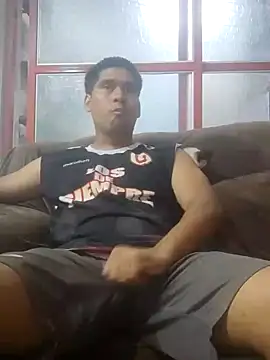 estudiante69 online show from 02-12-25, 10:59