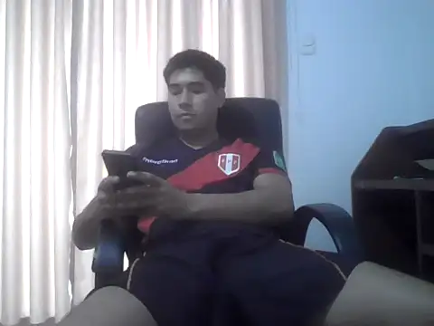 estudiante69 online show from 12-01-24, 10:26