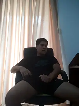 estudiante69 online show from 01-07-25, 04:05