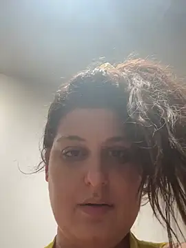 delinadelray online show from 12-23-24, 08:11