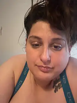 delinadelray online show from 02-09-25, 02:18