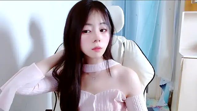 xiyao1314 online show from 11-15-25, 07:45