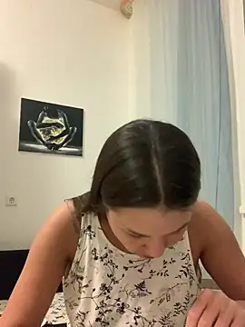 MiraMiss online show from 03-26-26, 03:43