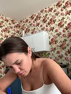 Snapshot of MiraMiss chatting on 05-11-26, 11:55 MiraMiss online show from 05-11-26, 11:55