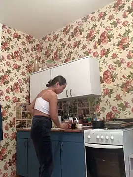 MiraMiss online show from 04-11-26, 01:48