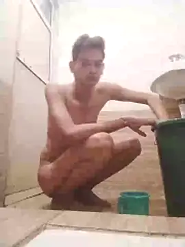 jenilmax online show from 02-10-26, 05:12