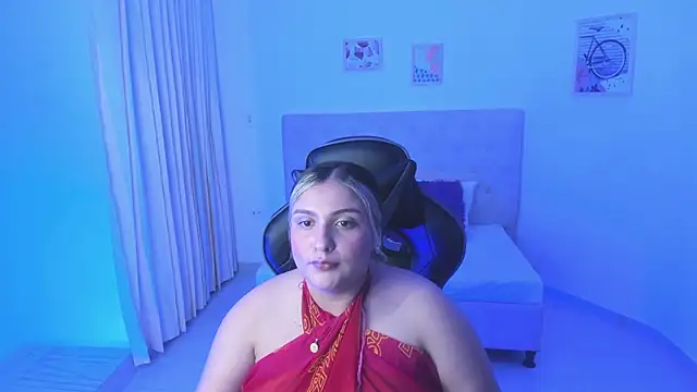 Sienna Jones online show from 12-01-24, 08:36